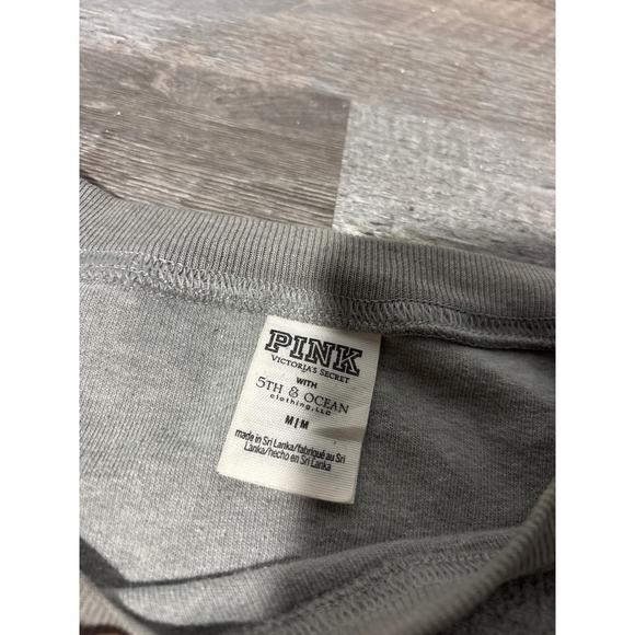 VINTAGE PINK Fresno State Bulldogs Red Wave Crewneck Sweatshirt Medium - Picture 5 of 5